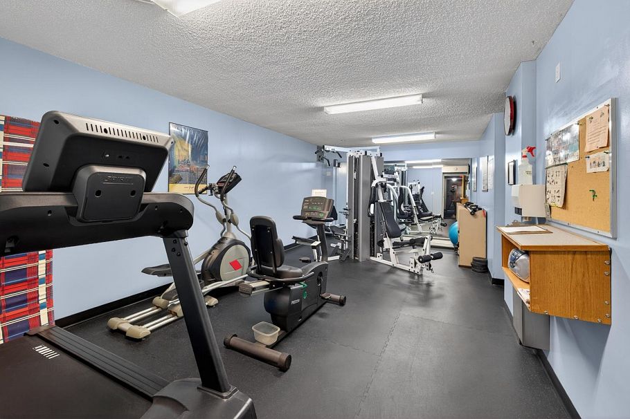 203 145 St. Georges Avenue North Vancouver, BC - 22