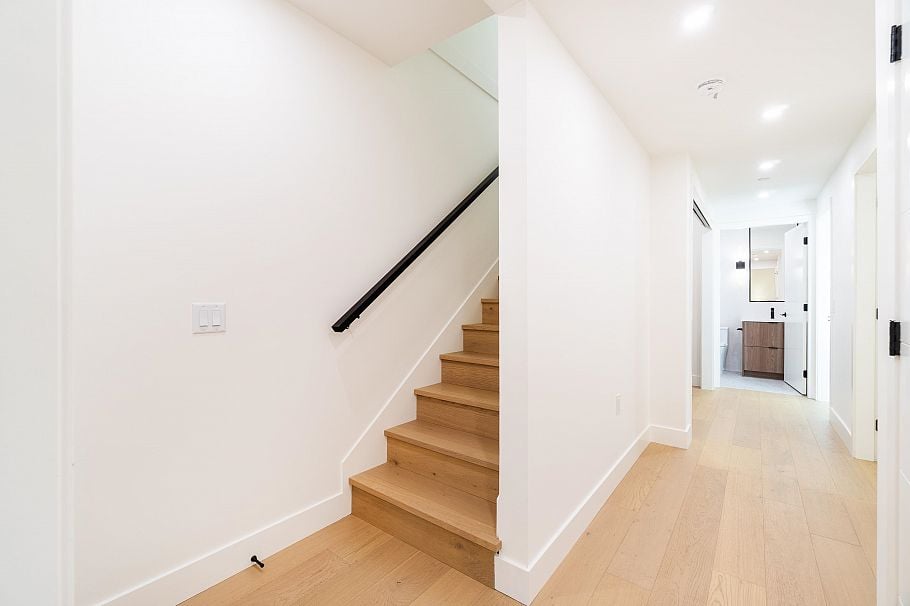 104 1550 E 3rd Avenue Vancouver, BC - 37