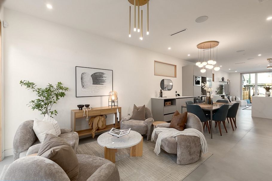 4717 Lanark Street Vancouver, BC - 5