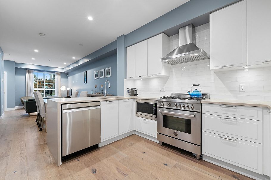 8121 Shaughnessy Street Vancouver, BC - 4