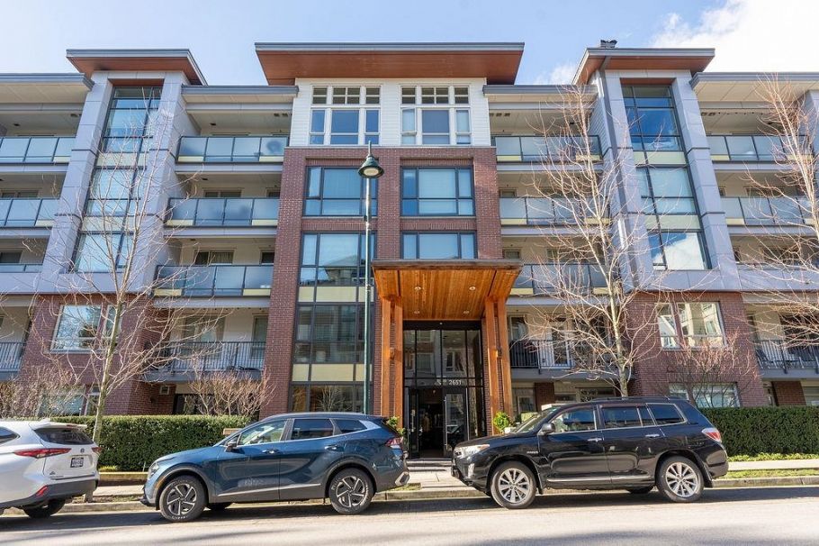 3 2651 Library Lane North Vancouver, BC - 23