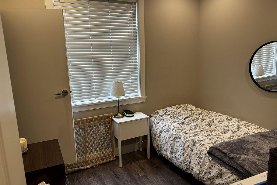 1865 E 37th Avenue Vancouver, BC - 16