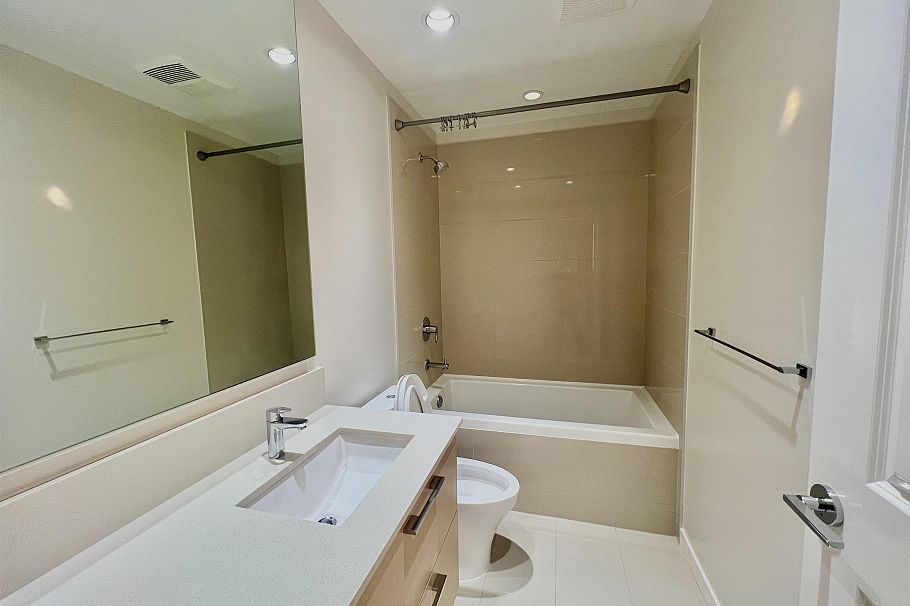 1602 3487 Binning Road Vancouver, BC - 10