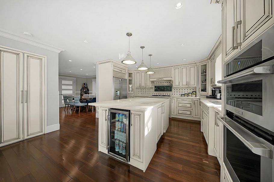 3263 Norwood Avenue North Vancouver, BC - 7