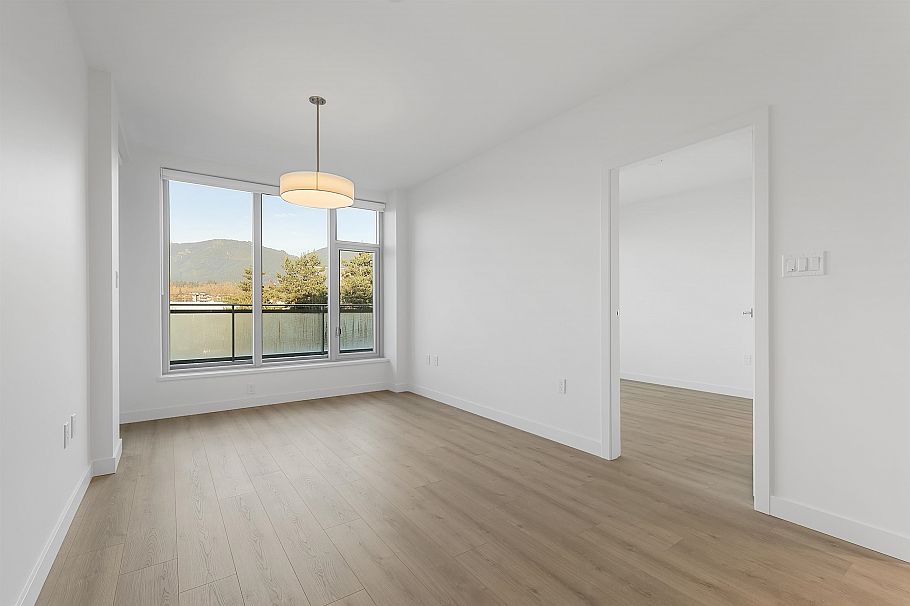 307 755 Harbourside Drive West Vancouver, BC - 12