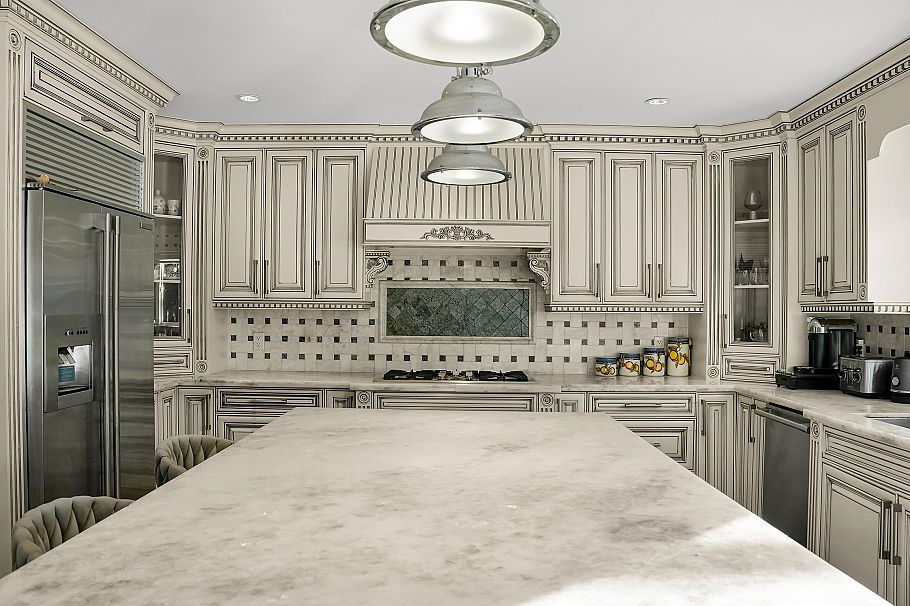 3263 Norwood Avenue North Vancouver, BC - 8