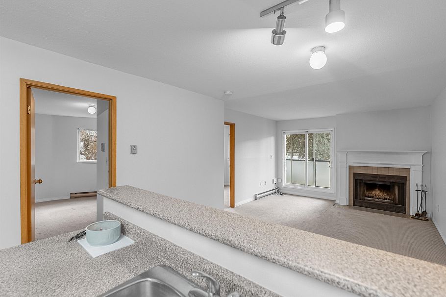 208 2255 Eton Street Vancouver, BC - 16