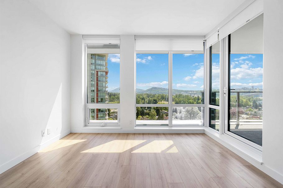 2304 1500 Fern Street North Vancouver, BC - 19