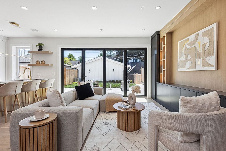 #2 2244 E 11th Avenue Vancouver, BC - 6