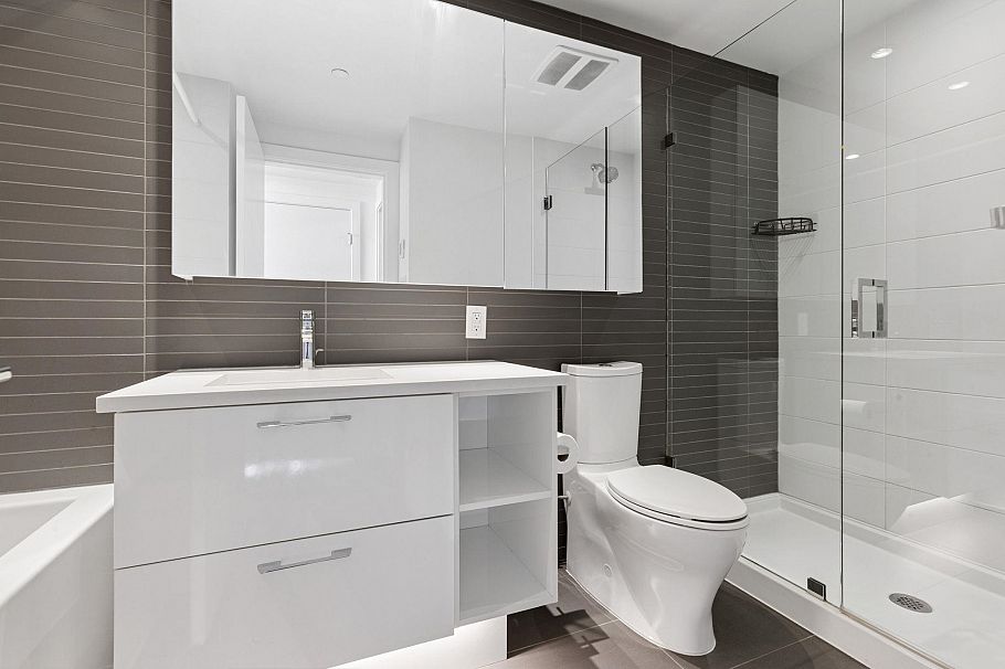 2107 8538 River District Crossing Vancouver, BC - 11