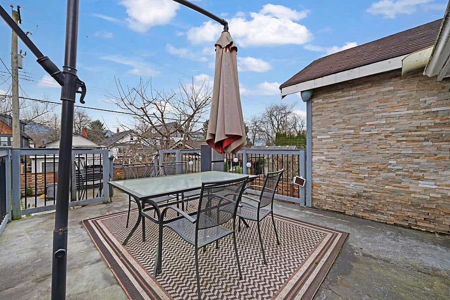 2675 Dundas Street Vancouver, BC - 19