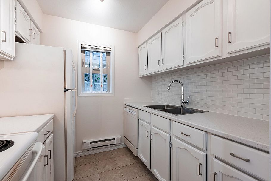 101 1864 Frances Street Vancouver, BC - 14