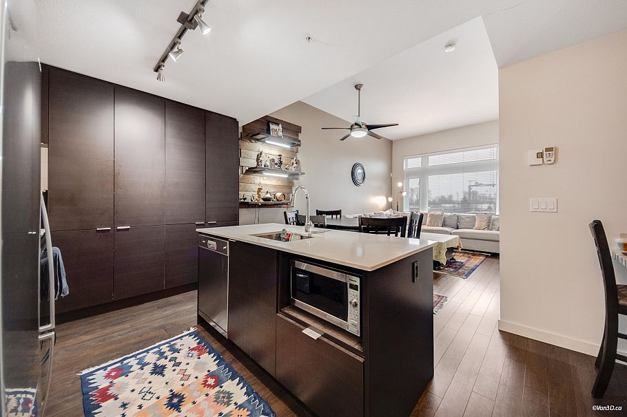 408 1673 Lloyd Avenue North Vancouver, BC - 6