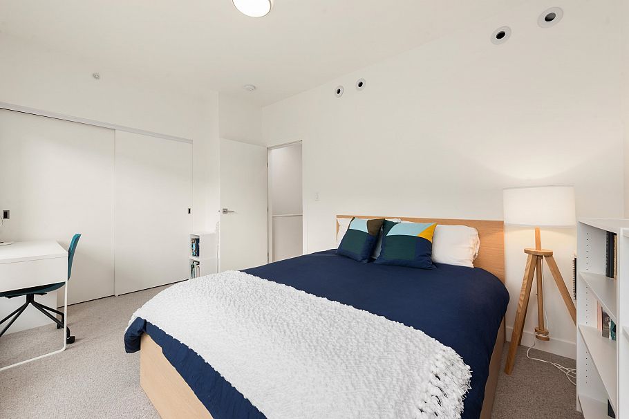 3 3595 Salal Drive North Vancouver, BC - 22