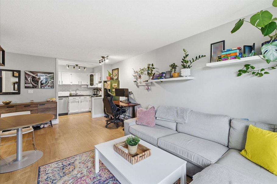 306 1864 Frances Street Vancouver, BC - 4