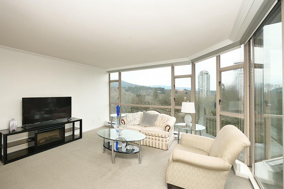 1213 1327 E Keith Road North Vancouver, BC - 5