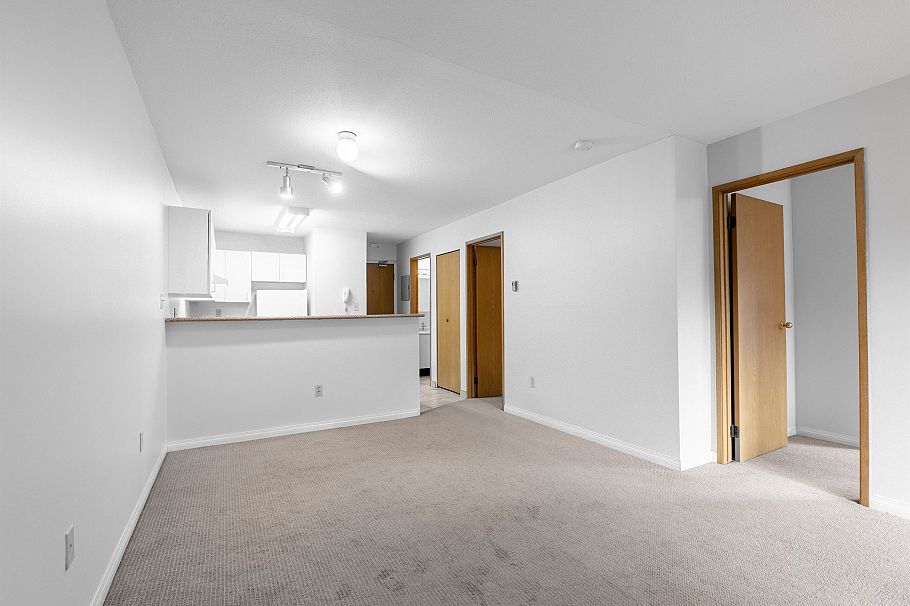 208 2255 Eton Street Vancouver, BC - 7