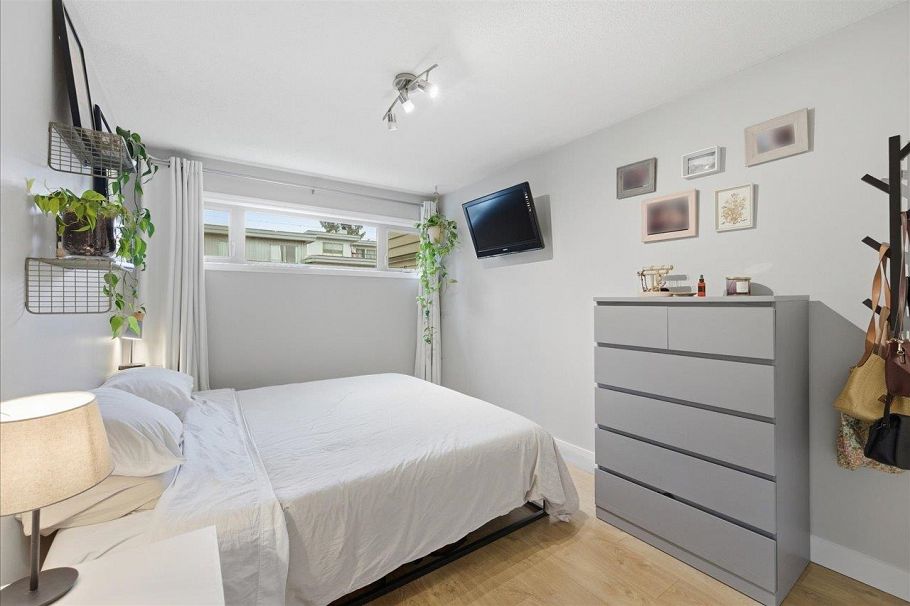 306 1864 Frances Street Vancouver, BC - 13