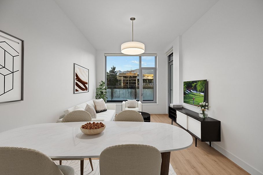 310 755 Harbourside Drive North Vancouver, BC - 4