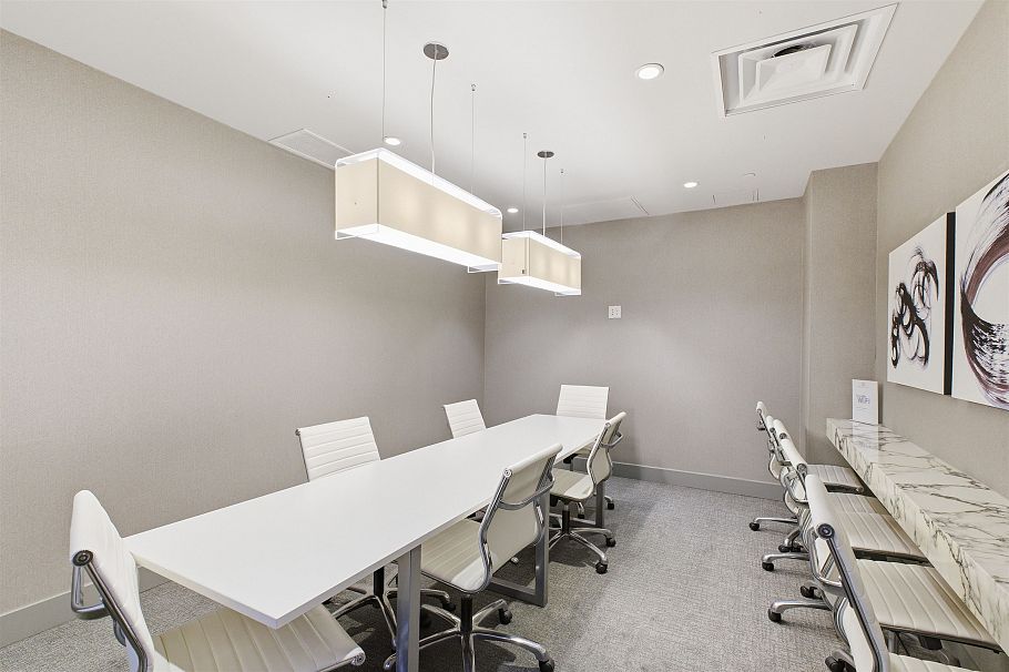 602 112 E 13th Street North Vancouver, BC - 25