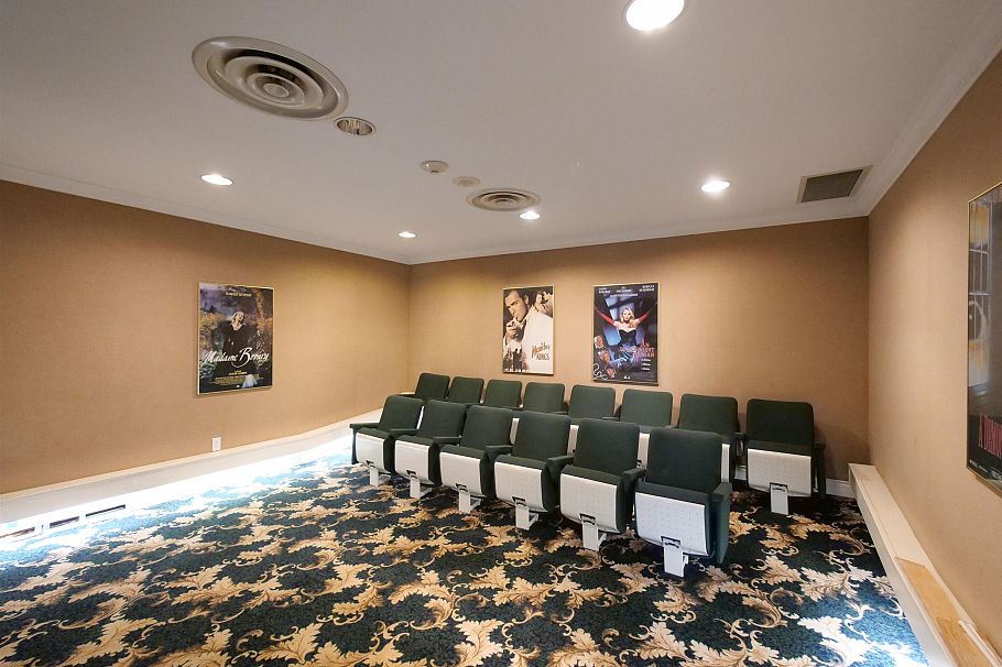 1213 1327 E Keith Road North Vancouver, BC - 21