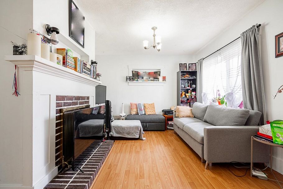 486 E King Edward Avenue Vancouver, BC - 6