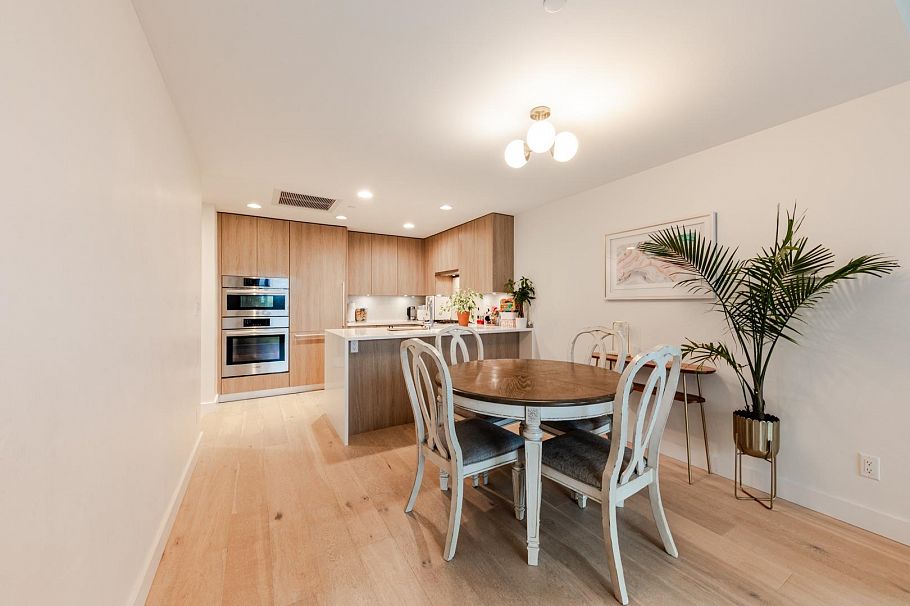 205 1295 Conifer Street North Vancouver, BC - 10