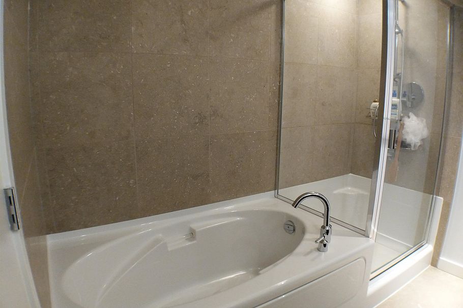 2305 918 Cooperage Way Vancouver, BC - 16