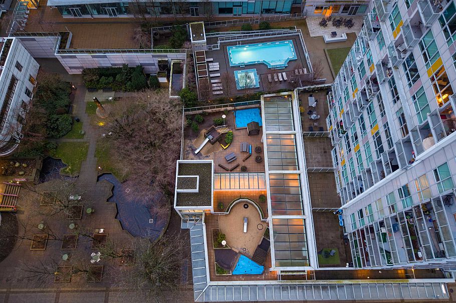 602 112 E 13th Street North Vancouver, BC - 18