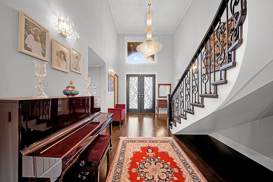 3263 Norwood Avenue North Vancouver, BC - 20