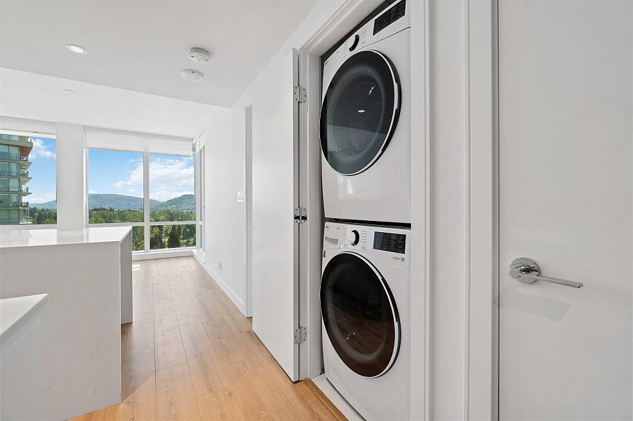 2304 1500 Fern Street North Vancouver, BC - 5