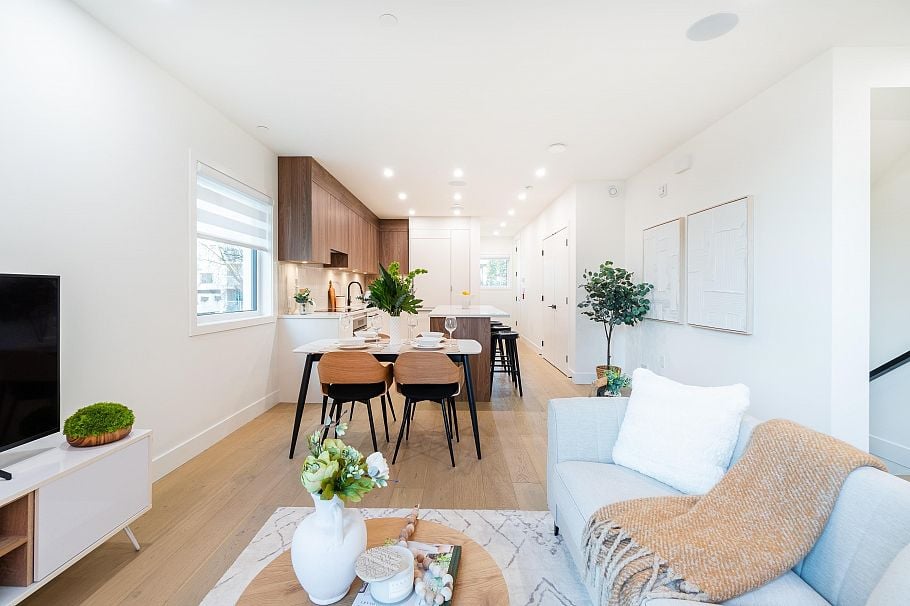 104 1550 E 3rd Avenue Vancouver, BC - 6