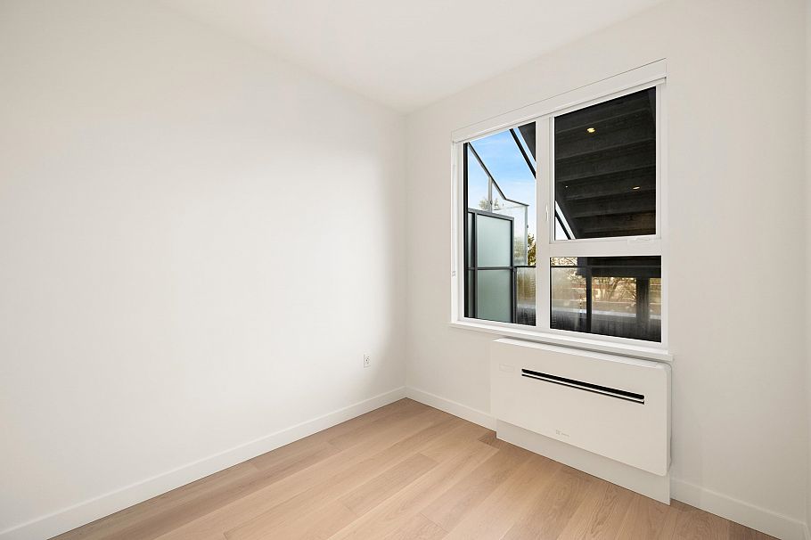 520 2471 St George Street Vancouver, BC - 14