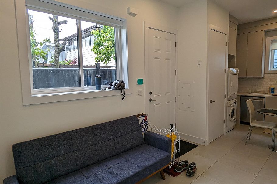 836 W 61st Avenue Vancouver, BC - 20