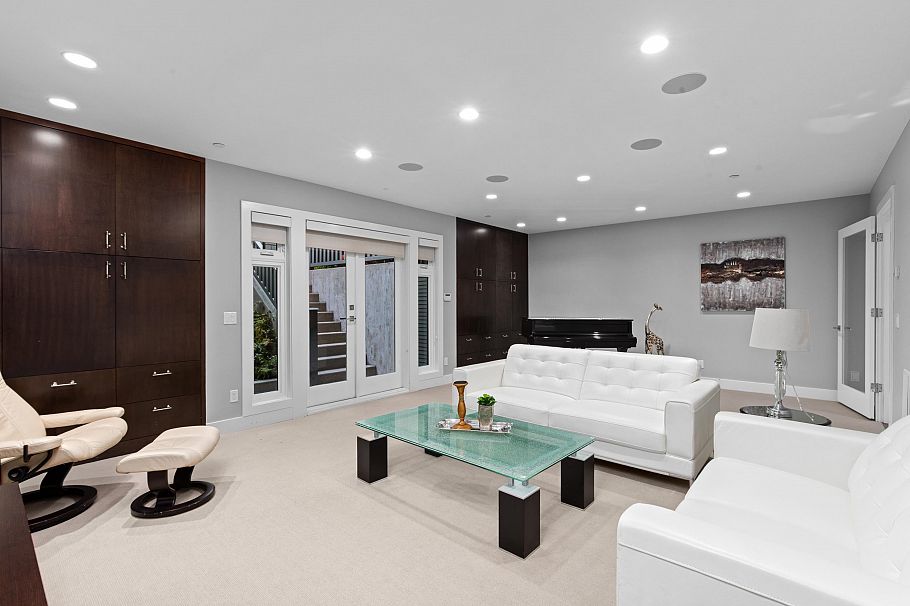 5390 Elm Street Vancouver, BC - 35