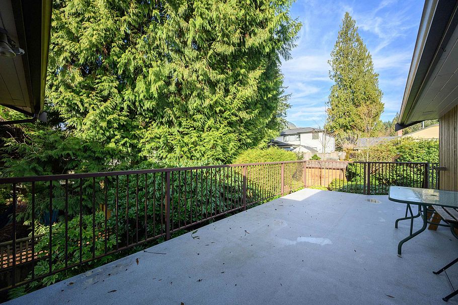 1720 Scott Road North Vancouver, BC - 9