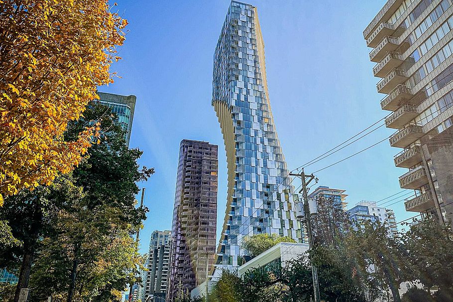 1203 1568 Alberni Street Vancouver, BC - 38