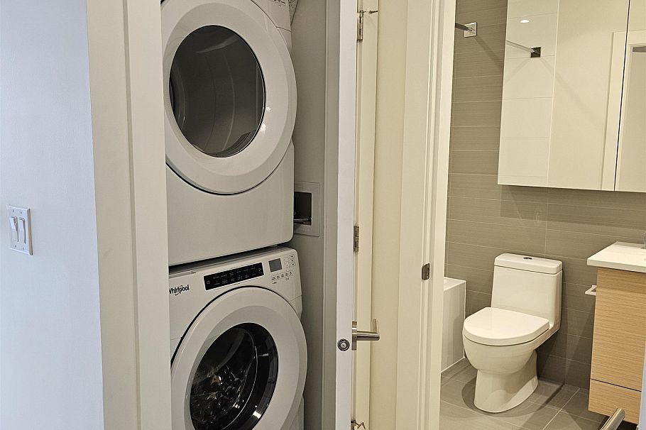 616 3438 Sawmill Crescent Vancouver, BC - 6