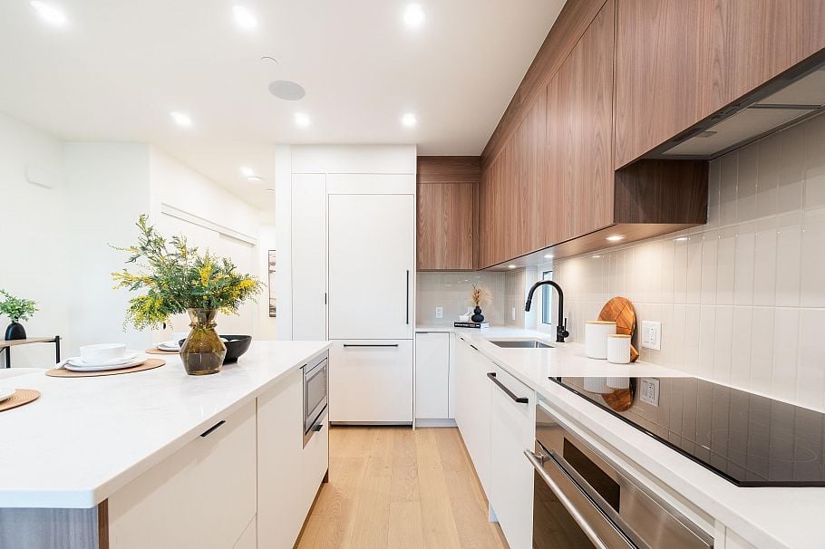 122 1552 E 3rd Avenue Vancouver, BC - 17