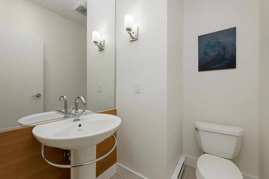 828 W 6th Avenue Vancouver, BC - 16