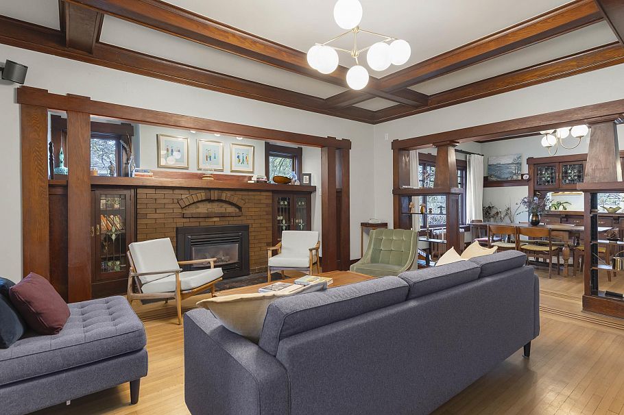 4691 St. Catherines Street Vancouver, BC - 5