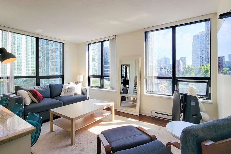 802 909 Mainland Street Vancouver, BC - 5