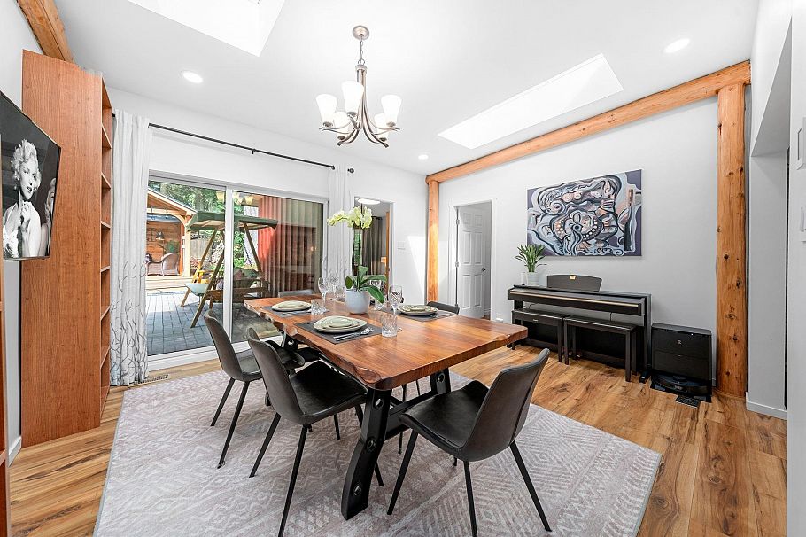 2540 Boswell Avenue North Vancouver, BC - 8