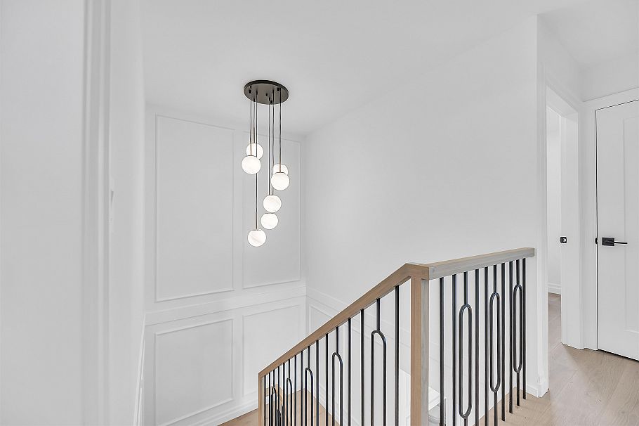 3526 E Lakewood Street Vancouver, BC - 24