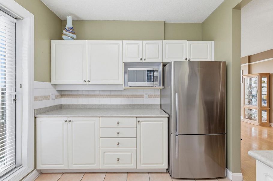 19C 6128 Patterson Avenue Burnaby, BC - 11