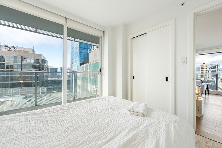 2006 777 Richards Street Vancouver, BC - 17