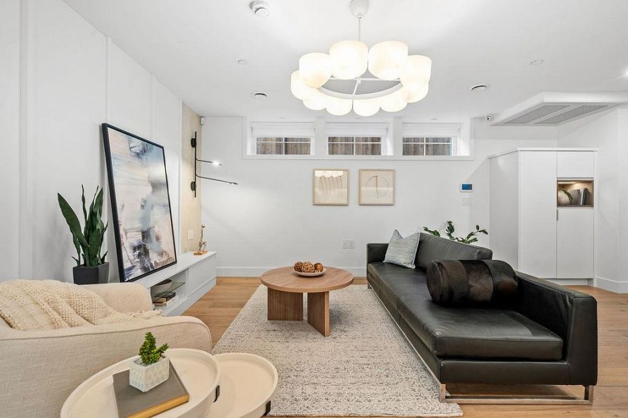 1143 W 33rd Avenue Vancouver, BC - 8