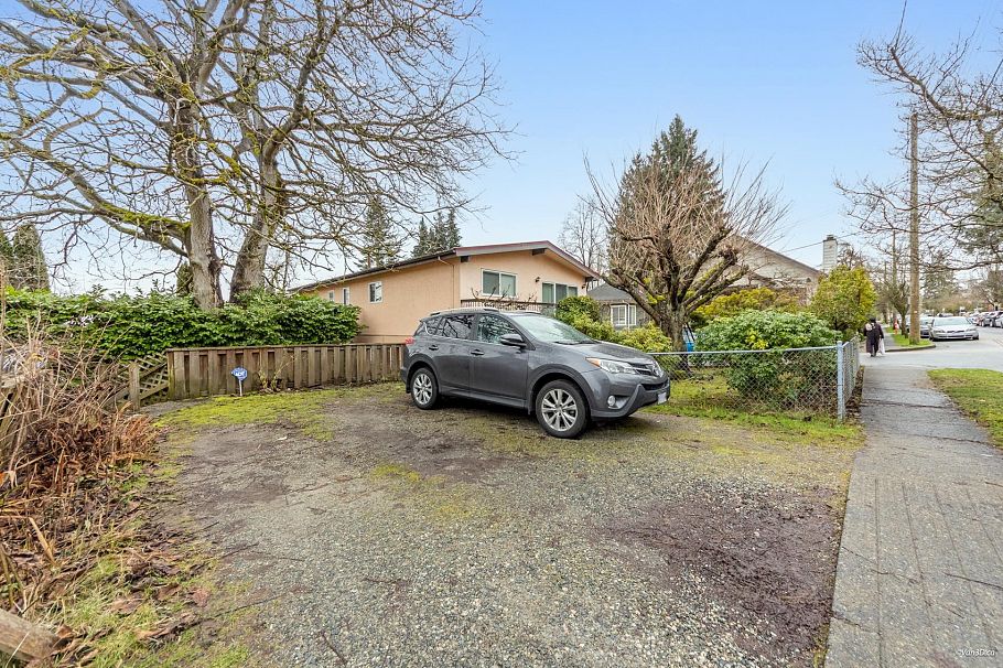 308 E King Edward Avenue Vancouver, BC - 36