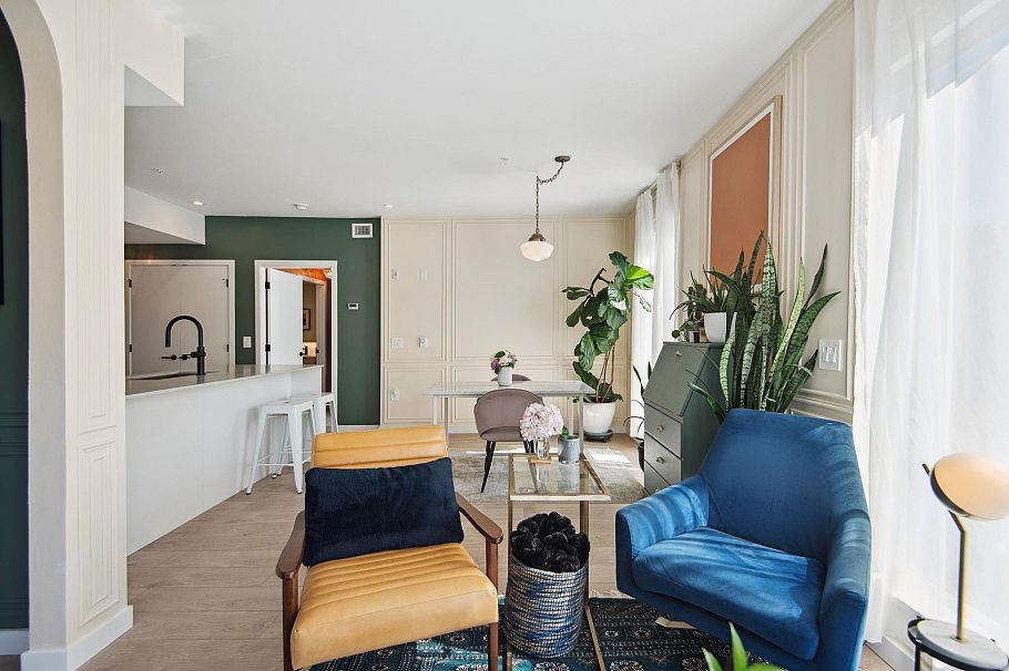 321 2520 Guelph Street Vancouver, BC - 5