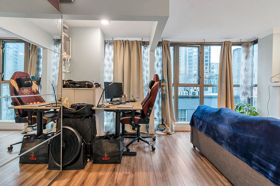 502 928 Richards Street Vancouver, BC - 24